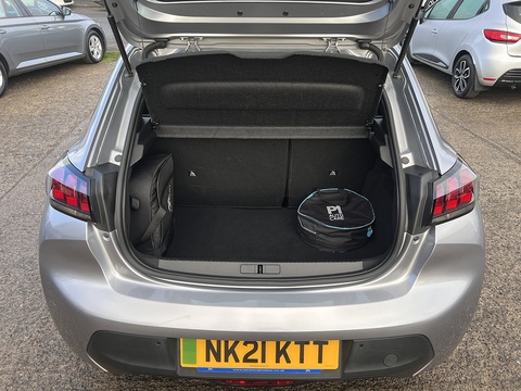 50kWh Active Premium Auto (7kW Charger) 0.0 5dr Hatchback Automatic Electric