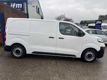 Vauxhall Vivaro 1.5 Turbo D F2700 Dynamic [L1H1] Euro 6 Diesel Panel Van Manual