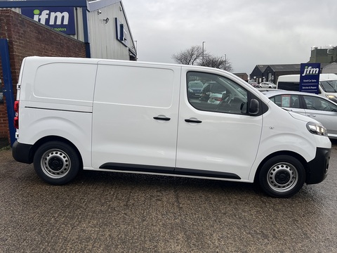 Vauxhall Vivaro 1.5 Turbo D F2700 Dynamic [L1H1] Euro 6 1.5 6dr Panel Van Manual Diesel