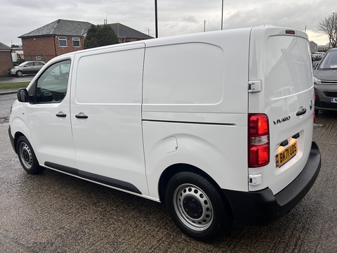 Vauxhall Vivaro 1.5 Turbo D F2700 Dynamic [L1H1] Euro 6 1.5 6dr Panel Van Manual Diesel