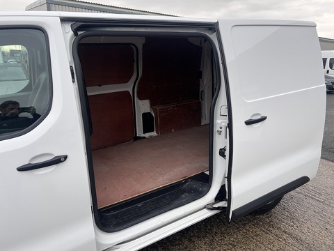 Vauxhall Vivaro 1.5 Turbo D F2700 Dynamic [L1H1] Euro 6 1.5 6dr Panel Van Manual Diesel