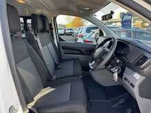 Toyota PROACE Verso 1.5D [120] Medium (6-Seat)