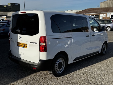 1.5D [120] Medium (6-Seat) 1.5 6dr MPV Manual Diesel