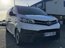 Toyota PROACE Verso 1.5D [120] Medium (6-Seat)