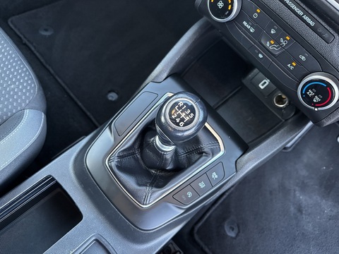 1.5 EcoBlue [95] Zetec Euro 6 1.5 5dr Estate Manual Diesel