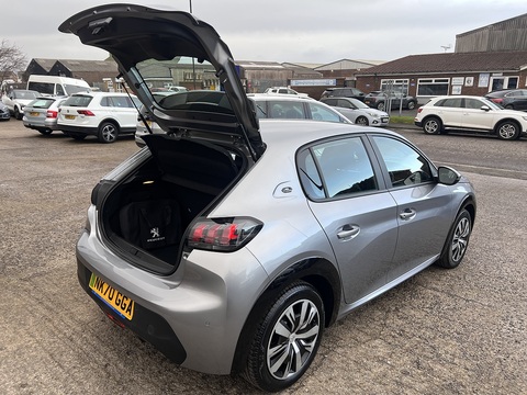 50kWh Active Auto (7kW Charger) 0.0 5dr Hatchback Automatic Electric