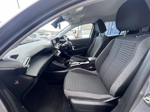 50kWh Active Auto (7kW Charger) 0.0 5dr Hatchback Automatic Electric