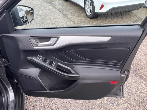 1.5 EcoBlue [95] Zetec Euro 6 1.5 5dr Estate Manual Diesel