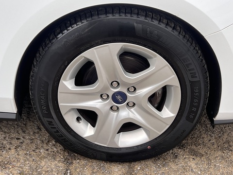 1.5 EcoBlue [95] Style Euro 6 1.5 5dr Hatchback Manual Diesel