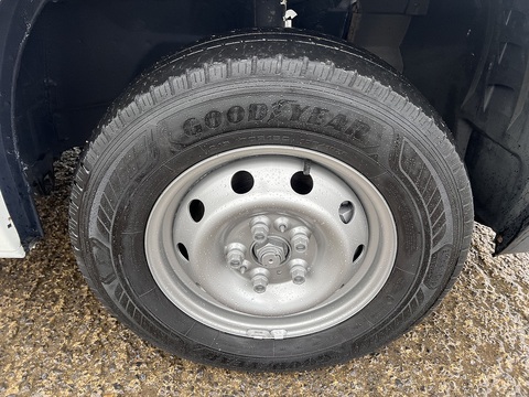 2.0 BlueHDi 35 L2 Dropside 2.0 2dr Chassis Cab Manual Diesel