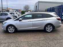 Vauxhall Astra 1.6 CDTI [110] Design Sport Tourer [Euro 6] Diesel Manual Estate
