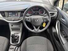 Vauxhall Astra 1.6 CDTI [110] Design Sport Tourer [Euro 6] Diesel Manual Estate