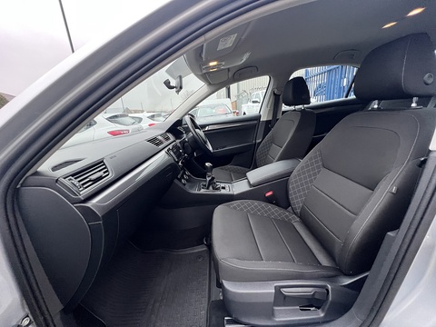 1.6 TDI S Euro 6 1.6 5dr Hatchback Manual Diesel