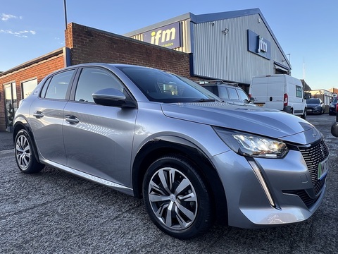 50kWh Active Auto (7kW Charger) 0.0 5dr Hatchback Automatic Electric