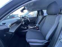 Peugeot E-208 50kWh Active Premium Auto (7kW Charger) Electric Hatchback