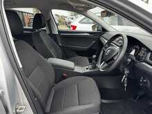 Skoda Superb 1.6 TDI S Hatchback 5dr Diesel Manual Euro 6 (s/s) (120 ps)
