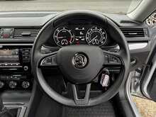 Skoda Superb 1.6 TDI S Hatchback 5dr Diesel Manual Euro 6 (s/s) (120 ps)