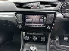 Skoda Superb 1.6 TDI S Hatchback 5dr Diesel Manual Euro 6 (s/s) (120 ps)