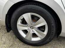 Skoda Superb 1.6 TDI S Hatchback 5dr Diesel Manual Euro 6 (s/s) (120 ps)