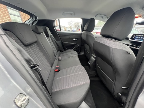 50kWh Active Auto (7kW Charger) 0.0 5dr Hatchback Automatic Electric