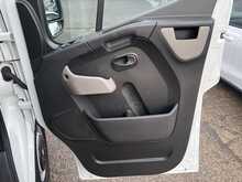 Vauxhall Movano 2.3 CDTi F3500 L2 Dropside 3-Seat Chassis-Cab