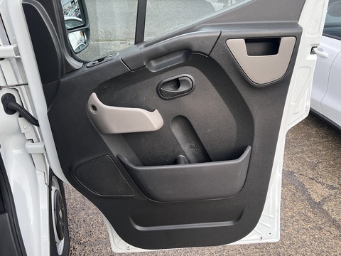 2.3 CDTi F3500 L2 Dropside [3-Seat] 2.3 Chassis Cab Manual Diesel