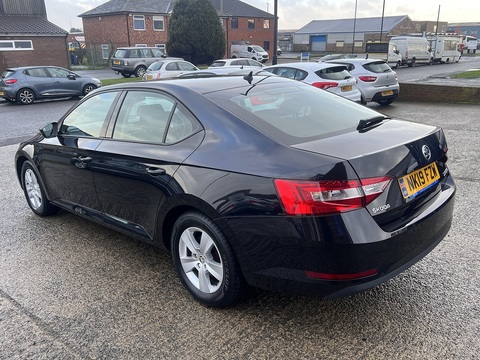 2.0 TDI [150] S (Euro 6) 2.0 5dr Hatchback Manual Diesel