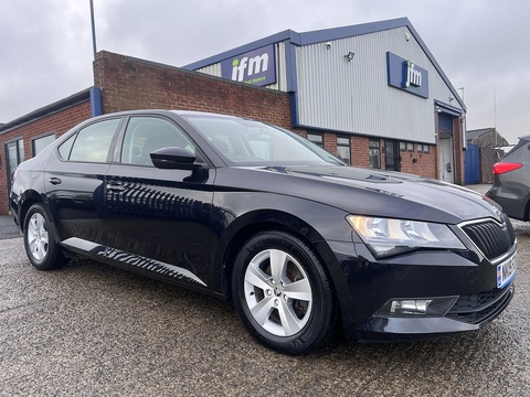 2.0 TDI [150] S (Euro 6) 2.0 5dr Hatchback Manual Diesel