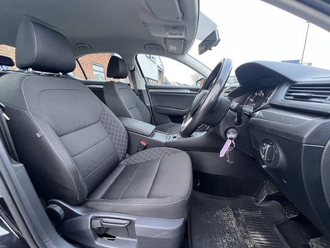 2.0 TDI [150] S (Euro 6) 2.0 5dr Hatchback Manual Diesel