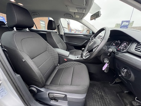 1.6 TDI S Euro 6 1.6 5dr Hatchback Manual Diesel