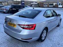 Skoda Superb 1.6 TDI S Hatchback 5dr Diesel Manual Euro 6 (s/s) (120 ps)