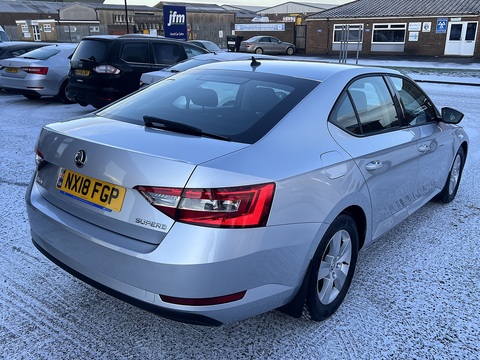 1.6 TDI S Euro 6 1.6 5dr Hatchback Manual Diesel