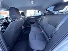 Skoda Superb 1.6 TDI S Hatchback 5dr Diesel Manual Euro 6 (s/s) (120 ps)