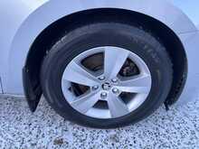 Skoda Superb 1.6 TDI S Hatchback 5dr Diesel Manual Euro 6 (s/s) (120 ps)