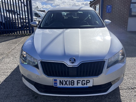 1.6 TDI [115] S (Euro 6) 1.6 5dr Hatchback Manual Diesel
