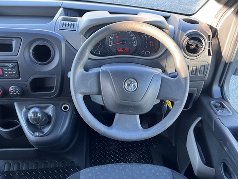 2.3 CDTi F3500 L3H2 Crew Van [9-Seat] 2.3 5dr Panel Van Manual Diesel