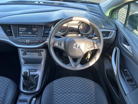 1.6 CDTi [110] Design Sports Tourer [Euro 6] 1.6 5dr Estate Manual Diesel