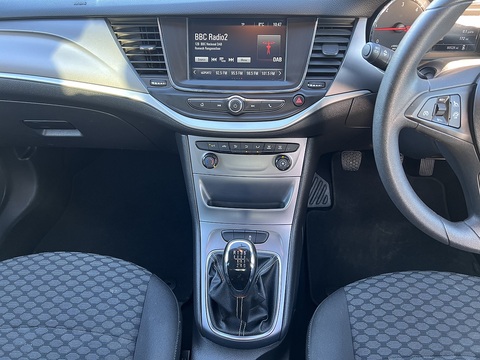 1.6 CDTi [110] Design Sports Tourer [Euro 6] 1.6 5dr Estate Manual Diesel