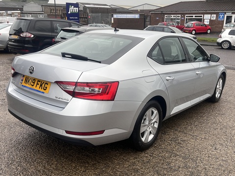 2.0 TDI [150] S (Euro 6) 2.0 5dr Hatchback Manual Diesel