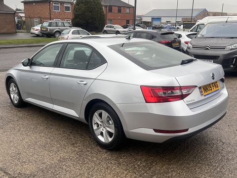 2.0 TDI [150] S (Euro 6) 2.0 5dr Hatchback Manual Diesel