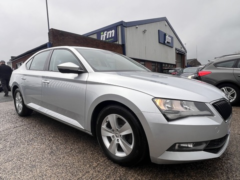 2.0 TDI [150] S (Euro 6) 2.0 5dr Hatchback Manual Diesel