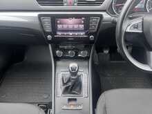 Skoda Superb 2.0 TDI S Hatchback 5dr Diesel Manual Euro 6 (s/s) (150 ps)