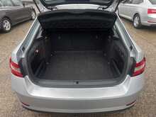 Skoda Superb 2.0 TDI S Hatchback 5dr Diesel Manual Euro 6 (s/s) (150 ps)
