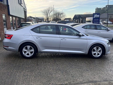 2.0 TDI [150] S (Euro 6) 2.0 5dr Hatchback Manual Diesel