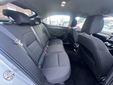 2.0 TDI [150] S (Euro 6) 2.0 5dr Hatchback Manual Diesel