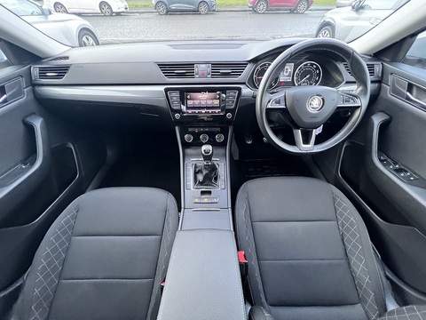 2.0 TDI [150] S (Euro 6) 2.0 5dr Hatchback Manual Diesel