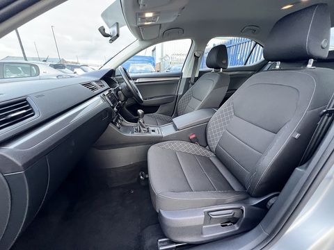 2.0 TDI [150] S (Euro 6) 2.0 5dr Hatchback Manual Diesel