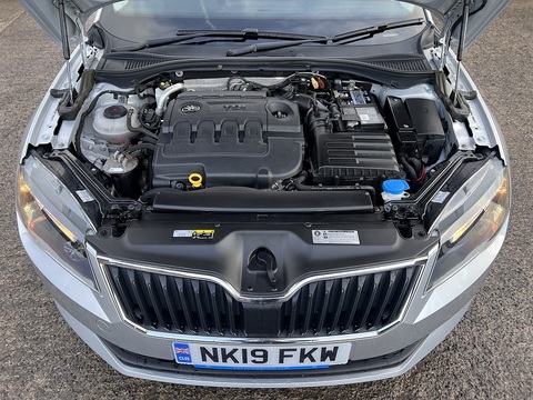 2.0 TDI [150] S (Euro 6) 2.0 5dr Hatchback Manual Diesel