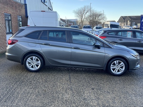 1.6 CDTi [110] Design Sports Tourer [Euro 6] 1.6 5dr Estate Manual Diesel