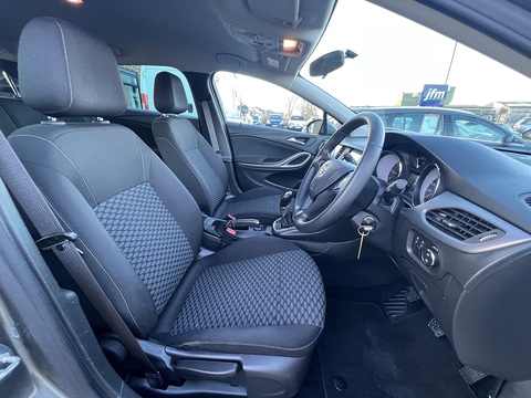 1.6 CDTi [110] Design Sports Tourer [Euro 6] 1.6 5dr Estate Manual Diesel